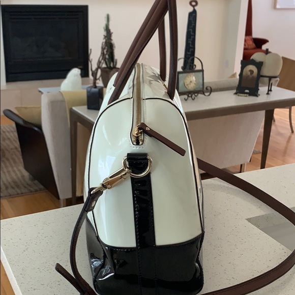 Kate Spade purse - Picture 2 of 9